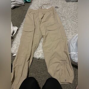 Tan cargo pants size small